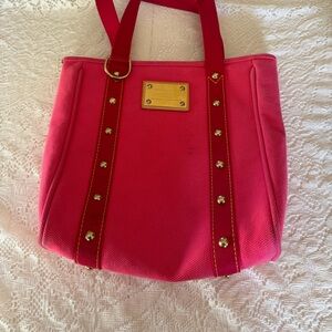Louis Vuitton tote bag
LV Antigua Cabas
Pink 
Authentic